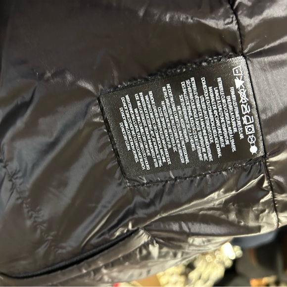 SOLD!!!!   Women's MACKAGE CORALIA down coat with hood and sash belt size medium - Picture 11 of 14